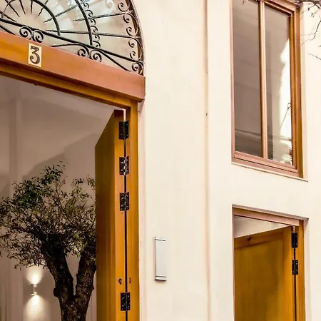 Catalina Downtown מלון דירות 4*